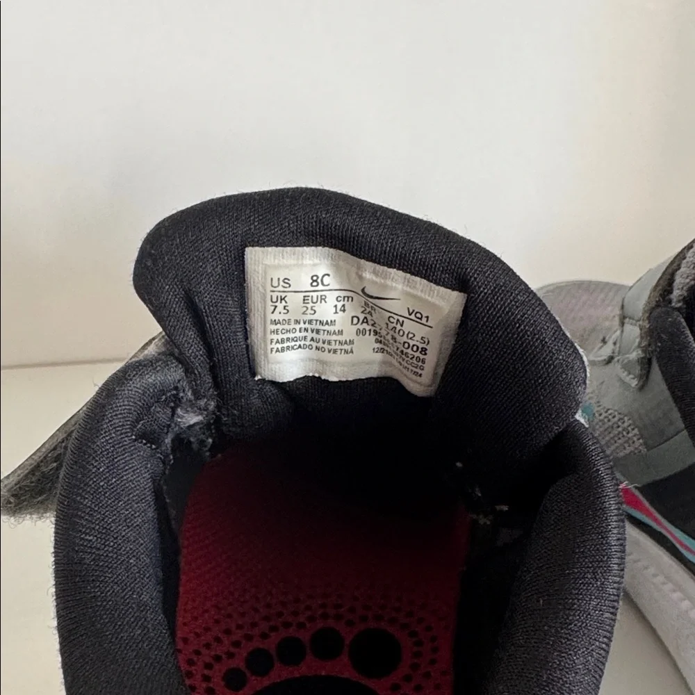 Nike Kids Gray and‎ Pink Sneakers